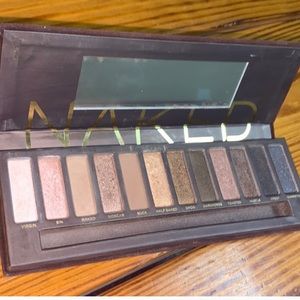 Urban Decay — original NAKED Eyeshadow Palette